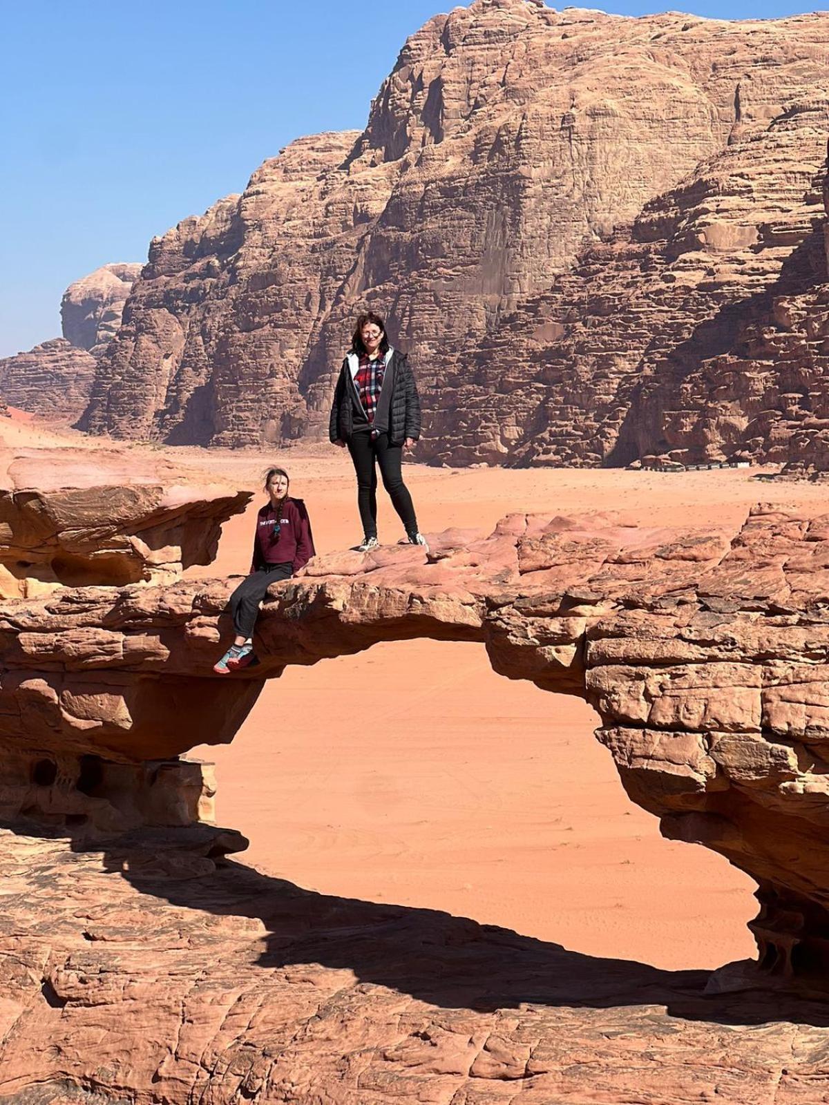 Desert Rock Camp Wadi Rum Exteriör bild